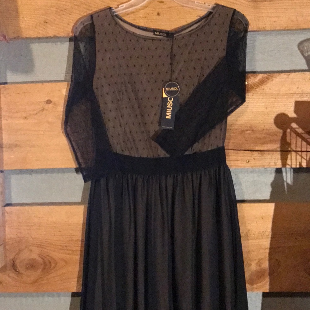 Women's long black and lace dress NEW